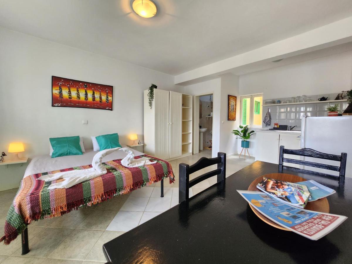 Cozy Studio Close To The Beach! Santa María Exterior foto