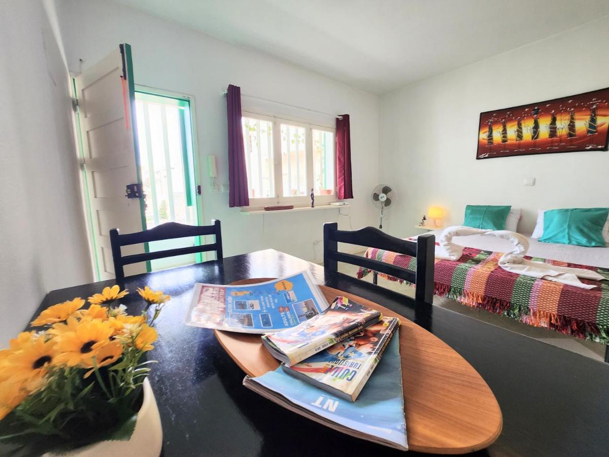 Cozy Studio Close To The Beach! Santa María Exterior foto